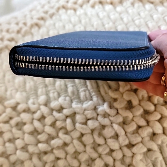 Coach Zip Around Accordion Wallet - Picture 4 of 5